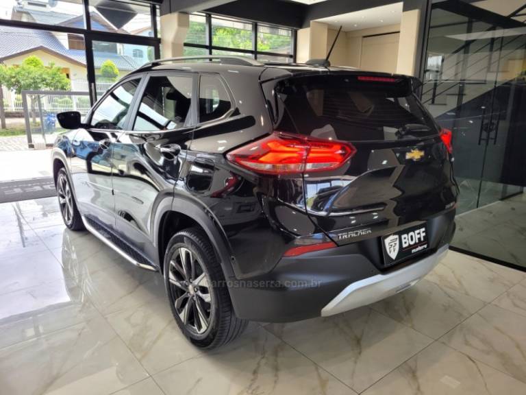 CHEVROLET - TRACKER - 2022/2022 - Preta - R$ 123.900,00