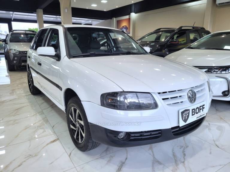 VOLKSWAGEN - GOL - 2008/2009 - Branca - R$ 31.900,00