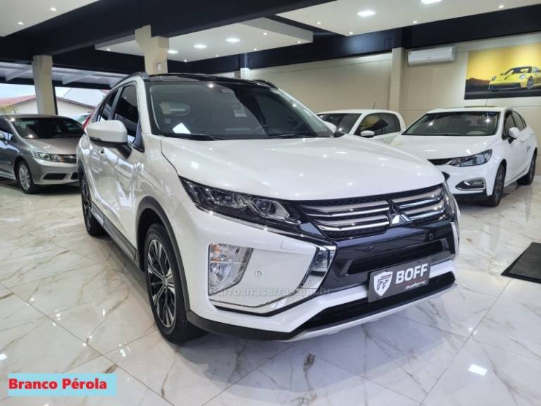 MITSUBISHI - ECLIPSE CROSS - 2021/2021 - Branca - R$ 149.900,00