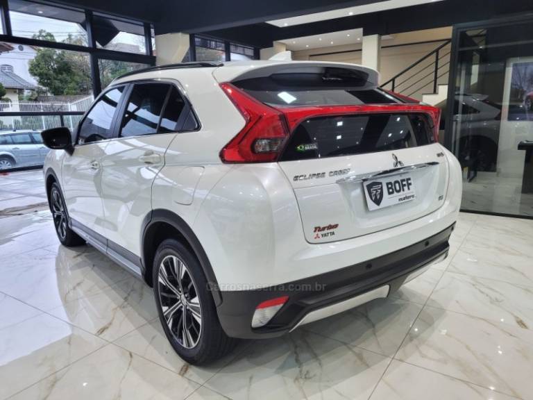 MITSUBISHI - ECLIPSE CROSS - 2021/2021 - Branca - Sob Consulta