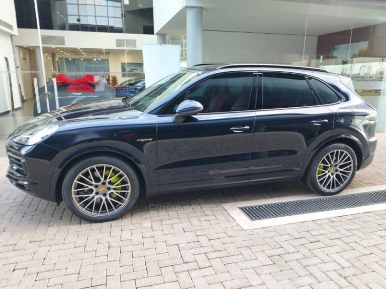 PORSCHE - CAYENNE - 2023/2023 - Azul - R$ 735.990,00