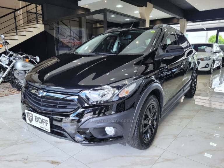 CHEVROLET - ONIX - 2019/2019 - Preta - R$ 74.900,00