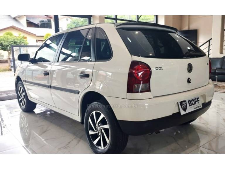 VOLKSWAGEN - GOL - 2008/2009 - Branca - R$ 31.900,00