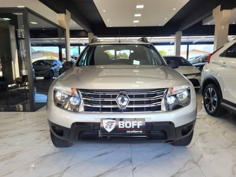 RENAULT - DUSTER - 2014/2015 - Prata - R$ 54.990,00