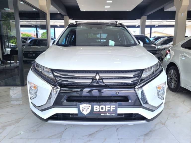 MITSUBISHI - ECLIPSE CROSS - 2021/2022 - Branca - R$ 151.900,00