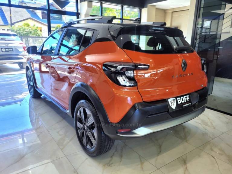 RENAULT - KARDIAN - 2024/2025 - Laranja - R$ 126.900,00