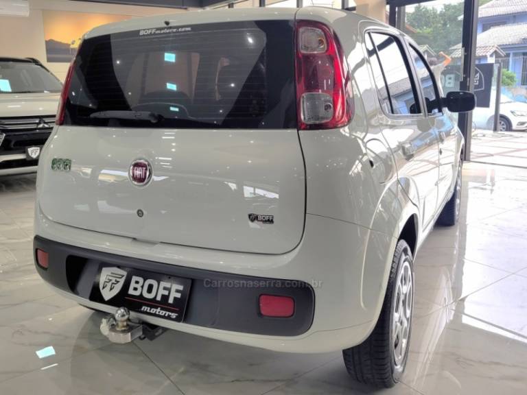 FIAT - UNO - 2012/2013 - Branca - R$ 35.990,00