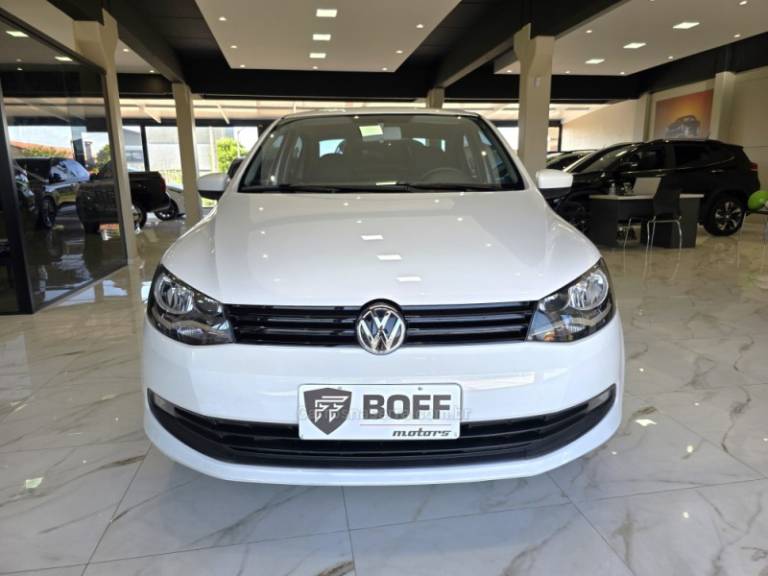 VOLKSWAGEN - VOYAGE - 2013/2013 - Branca - R$ 33.900,00