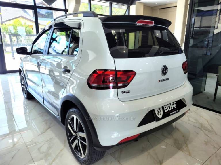 VOLKSWAGEN - FOX - 2019/2020 - Branca - R$ 68.900,00