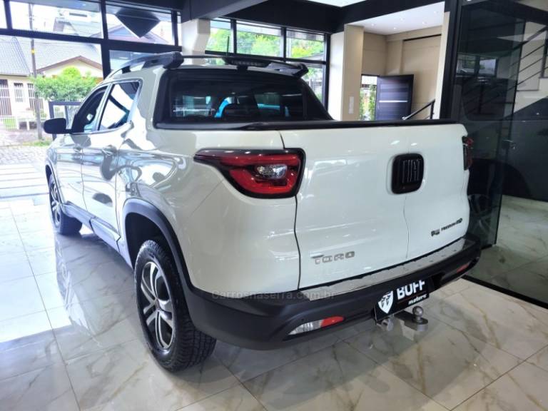 FIAT - TORO - 2019/2019 - Branca - R$ 109.900,00