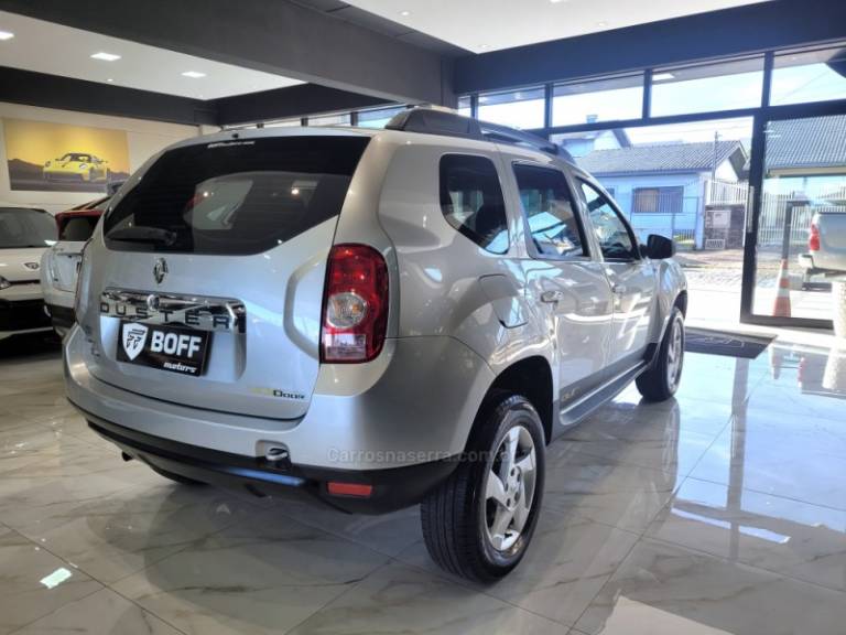 RENAULT - DUSTER - 2014/2015 - Prata - R$ 54.990,00